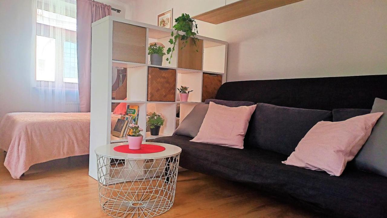 Apartament Malinowy Swietoduska 12 Lublin Exteriör bild